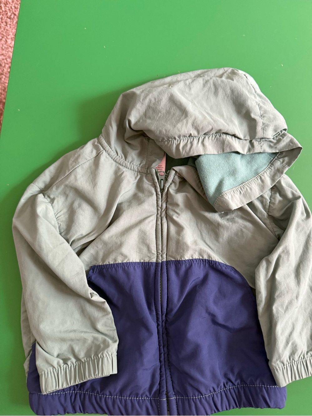 Green and blue hooded jacks